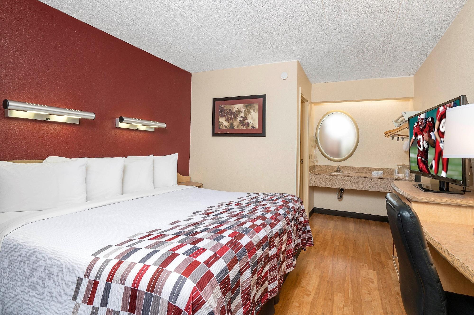 Red Roof Inn Columbus - Grove Stadt Exterior foto