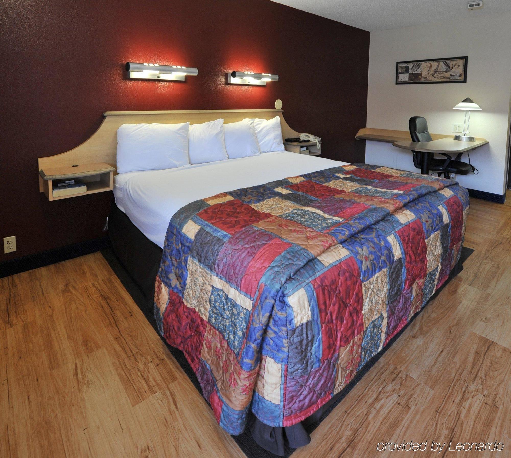 Red Roof Inn Columbus - Grove Stadt Exterior foto